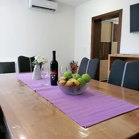 Апартаменты 